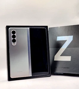 Samsung Galaxy Z Fold 3 5G 12/256 GB_ WITH BOX - MIDDLE SCREENTOUCH ISSUE. - Picture 1 of 11