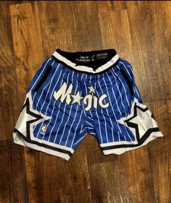 Pantalones Cortos de Baloncesto RETRO ORLANDO MAGIC HOME NBA Cosidos con Letras NUEVOS NUEVOS CON ETIQUETAS Foto 1 de 3