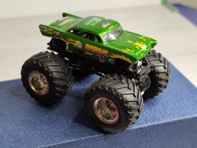 Vintage-Hot Wheels - 1/64 Scale- Monster Jam Trucks- Avenger -G79 - Image 1 of 4