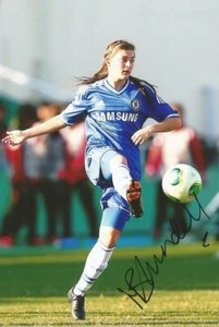 CHELSEA & ENGLAND LADIES* HANNAH BLUNDELL SIGNED 6x4 ACTION PHOTO+COA - Picture 1 of 1