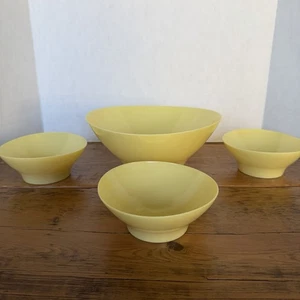 Vintage MCM  Lucent Melamine Yellow Dinnerware Retro Salad Bowl Set Oblong 4pc - Picture 1 of 12