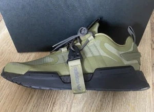 Adidas Originals NMD_V3 GTX scarpe da ginnastica sneakers GORE TEX KHAKI taglia UK 8 -HP7778 - Foto 1 di 10