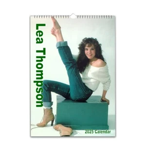 Hermoso calendario fotográfico Lea Thompson años 80 2025/26 personalizado - Imagen 1 de 2
