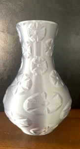 Handmade 3D Printer Silver Floral Pattern Vase - Picture 1 of 14