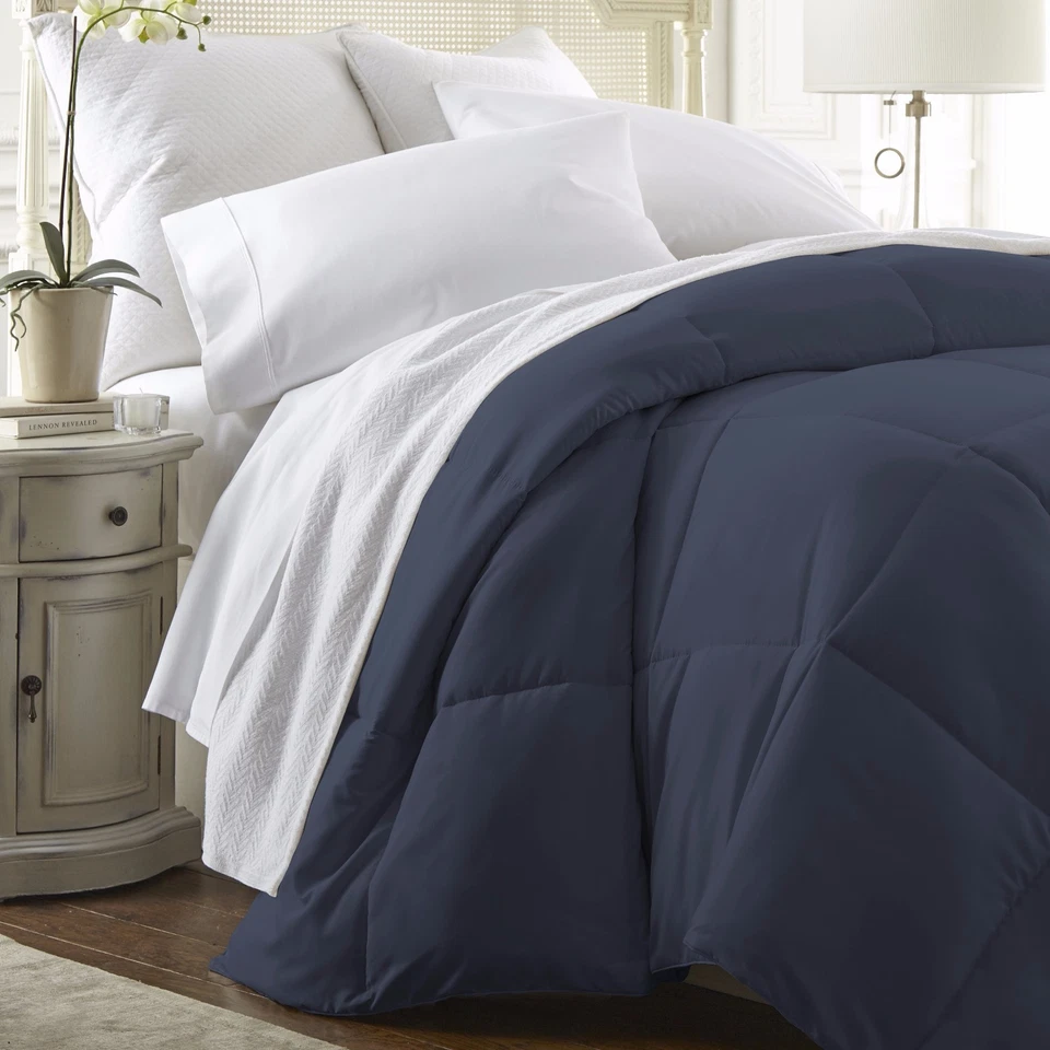 Soft Essentials Becky Cameron Comforter, Size King - Blue
