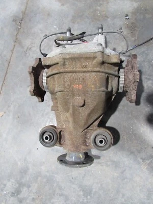 Nissan Pathfinder 2009 4,0 L 2x2 eje trasero diferencial montaje portador Foto 1 de 4