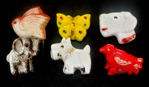 Complete "Animal & Bird Set" Glass Realistic Vintage Buttons c.1940's Cover