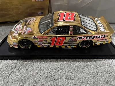 2001 Race Fans Action 1:24 Bobby Labonte No18 Interstate Jurassic Park 24k ЗОЛОТО - Изображение 1 из 4