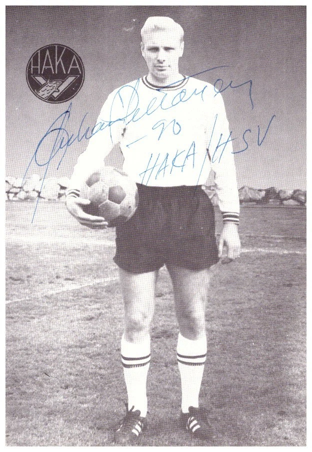 Juhani Peltonen (SF) Nationalspieler - ehemals HSV Autogrammkarte (09.25) - Bild 1 von 1