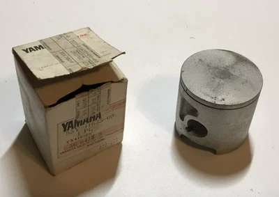 YAMAHA NOS OEM 0.25 PISTÓN 55Y-11635-00 Foto 1 de 4