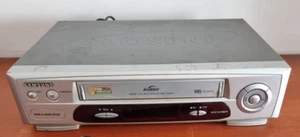 VIDEOREGISTRATORE SAMSUNG SV-2415X VHS VCR TUTTO BEN FUNZIONANTE - Foto 1 di 3