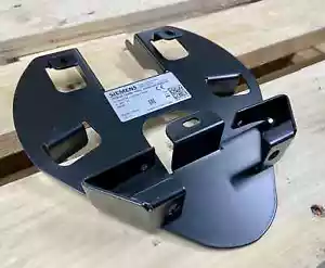 1X Siemens 6AV6574-1AF04-4AA0 Typ 10 Befestigungselement für Handheld Terminal - Bild 1 von 5