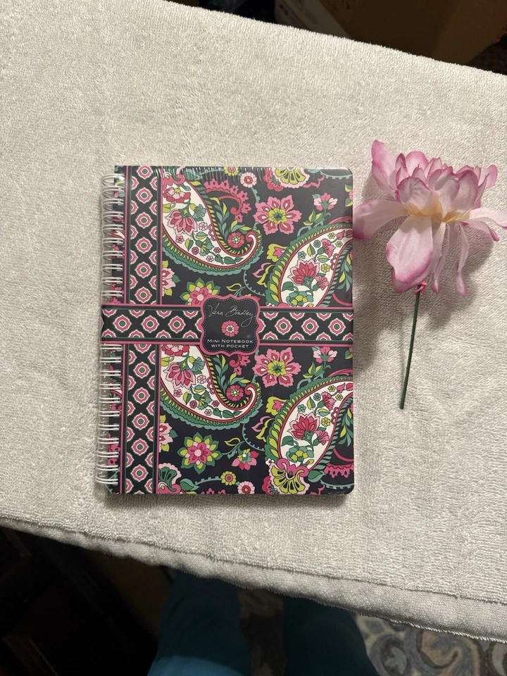 Mini cuaderno Vera Bradley Petal Paisley 6” X 8” X 0,5” Nuevo con etiquetas Foto 1 de 4
