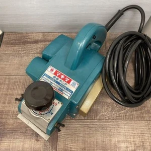MAKITA Pialla curva 4 3/8 pollici 1002BA 1002B-A 100v,110mm 50-60Hz 1050W GIAPPONE - Foto 1 di 7