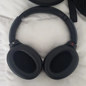 Sony MDR-1000x noise canceling headphones - Picture 1 of 2