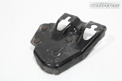 2017-2020 LINCOLN CONTINENTAL FRONT LEFT SIDE FENDER SUPPORT BRACKET BRACE OEM - Image 1 of 4