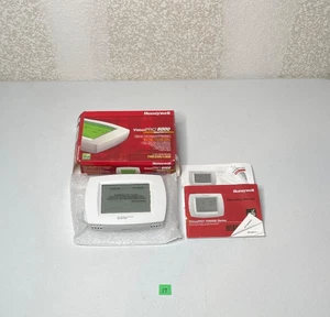 Honeywell TH8320U1008 7-Day VisionPro 8000 Touchscreen Programmable Thermostat - Picture 1 of 6