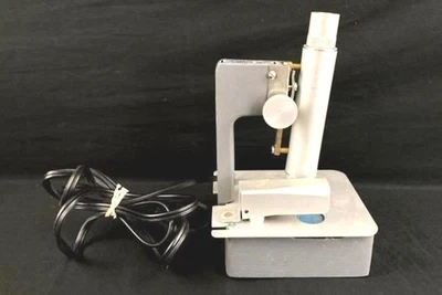 Vintage GSS Blister Viewer Microscope 120V 10W 6S6 Lamp Single Eyepiece - Image 1 of 4