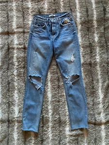 Pantalones de mezclilla ajustados GRLFRND desgastados tiro alto botones talla 24 - Imagen 1 de 8