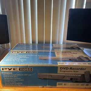 PYE PY90DG Registratore DVD MP3 Scansione Progressiva WMA DVD + - RW NUOVO!!!! - Foto 1 di 14