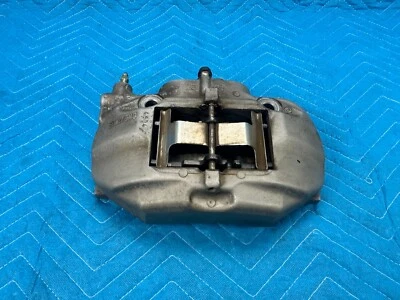 Pinza de freno delantera para conductor Lexus LS430 con pastillas 47750-50121 68 k 2001-2006 OEM Foto 1 de 4