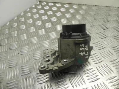 Oil Filter Housing Toyota RAV 4 IV 2013 41 - Image 1 of 3