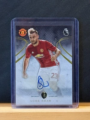 2016 Topps Premier Gold Football Fibers Relic Red Luke Shaw Auto Man United - Image 1 of 2