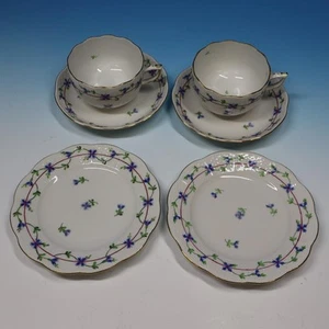 Herend Hungría - Guirnalda Azul - 2 Tazas Planas y Platillos - 2 Platos de Pan - Imagen 1 de 5