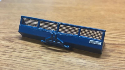 1/64 Gnuse Mfg. L168 With Extension (14 ft) Loader Bucket (BLUE) - Image 1 of 2