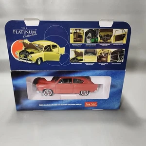 Sun Star 1951 Kaiser Henry J 1:18 Scale Diecast 5092 Platinum Collection - Picture 1 of 12