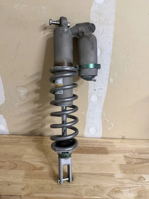 **2009-15**KAWASAKI KX450F**MONTAJE AMORTIGUADOR TRASERO OEM*** Foto 1 de 4