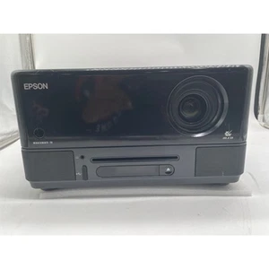 Epson MovieMate 72 3LCD Projector Home Theater w/ Built-In DVD Player HDMI Audio - Picture 1 of 8