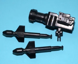 RAMBO CHAMPION OF LIBERTY ORIGINAL SPARE PART HUMVEE MISSILE LAUNCHER 1995 TO... - Picture 1 of 1