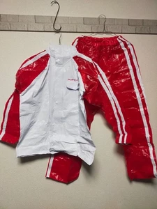 Red and white stripe jacket and black pants PVC rainsuits set tracksuit hood - Imagen 1 de 17