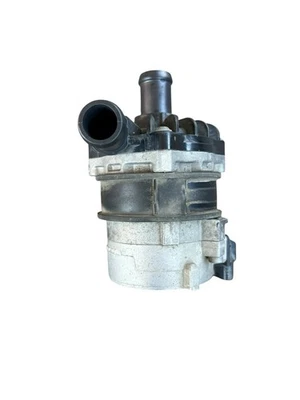 2010 - 2016 AUDI A6 A5 A8 S4  3.0L  AUXILIARY Coolant,WATER PUMP 8K0-965-567 OEM - Image 1 of 4