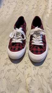 Rocket Dog Plaid, Red, Multi, Daisy Print Sneaker, Gr. 9 - Bild 1 von 7