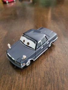 Mattel Disney Pixar Diecast Metal Cars Grey Sedan DHJ55 Loose Used... - Bild 1 von 3