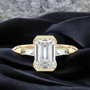 18k Yellow Gold Diamond Ring Lab Grown Emerald 2.2 Carat IGI Certified Size 7 8 - Picture 1 of 13