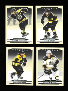 ¡CUATRO! 2022-23 PARKHURST CAMPEONES PATRIE BERGERON DAVID PASTRNAK MCAVOY DEBRUSK - Imagen 1 de 2