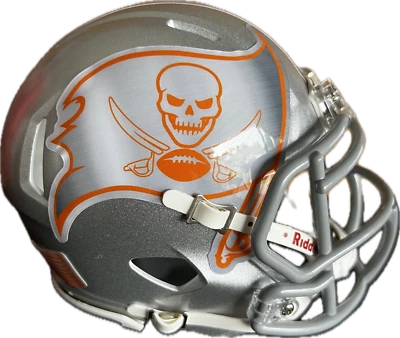 坦帕湾海盗队定制迷你头盔-银色 — 第 1/4 张图片