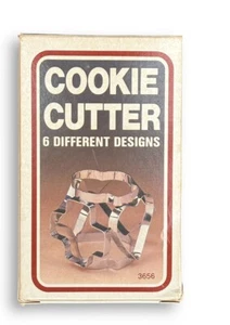 COOKIE CUTTER Metal Pastry Cutter 6 Sided 1980s Cookery Boxed Vintage UNUSED - Picture 1 of 6