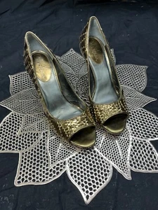 Cole Hahn Size 7.5 med (B) Ladies Women's gold-tone dress shoes - Picture 1 of 6