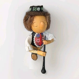 Handgeschnitzte Anri Casy Junge Holzfigur blasendes Horn Ges Gesch signiert Haar Hut 5" - Bild 1 von 6
