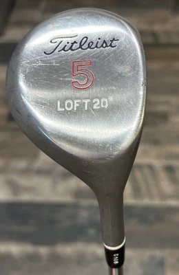 Titleist 5 Madera Derecha Eje de Acero Dynamic Gold S300U Flex 20* Loft Golf Nuevo Agarre Foto 1 de 4