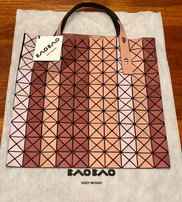 Nuevo con etiquetas Bolso de Mano Issey Miyaki Bao Bao Diseño Geométrico Estilo No. BB33-ag543-18 Foto 1 de 4