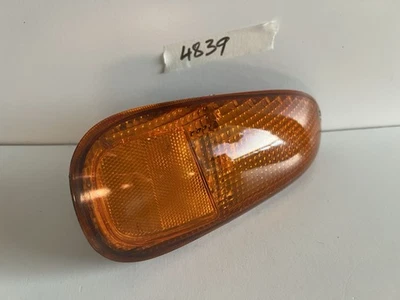 MITSUBISHI 3000GT 1994-1998 LADO DEL PASAJERO DELANTERO DERECHO INTERMITENTE LUZ DE ESQUINA OEM Foto 1 de 4