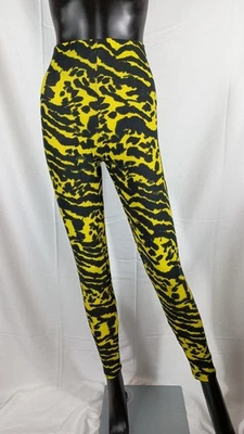 LEGGINGS ESTAMPADO CEBRA AMARILLO Y NEGRO TALLA ÚNICA TALLA PLUS MUY ELÁSTICOS Foto 1 de 3