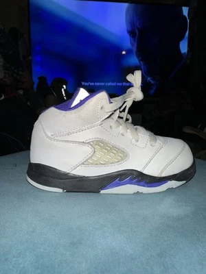 3 pares de zapatos para niños pequeños talla 7C $100 para todos Foto 1 de 4