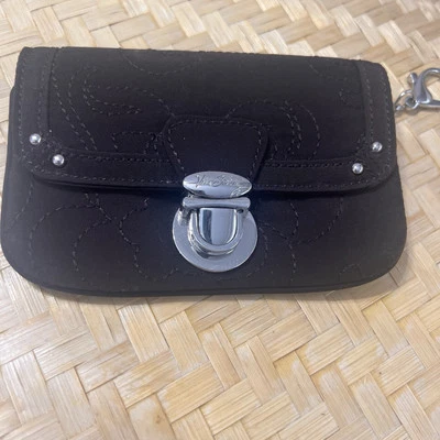 Cartera de identificación con solapa Vera Bradley en diseño acolchado de microfibra marrón Foto 1 de 4