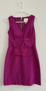 Abito da cocktail Kate Spade fucsia 100% seta taglia 6 strutturato davanti tuffo e fiocco - Foto 1 di 2